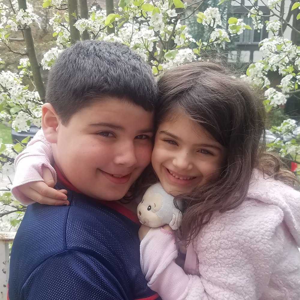 Meet your Posher, Alla